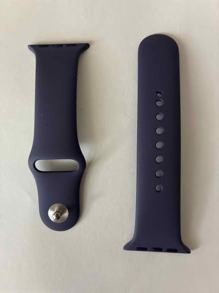 Photo of free Iwatch band from Apple (Prairie Village near the Shops) #1