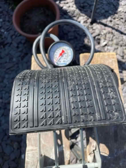 Photo of free Michelin foot pump (Belper DE56) #2