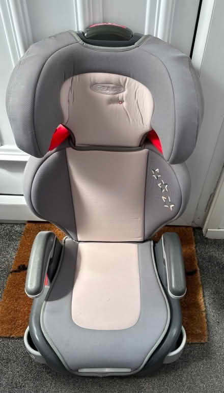 Photo of free Child’s car seat (Fareham PO15) #1