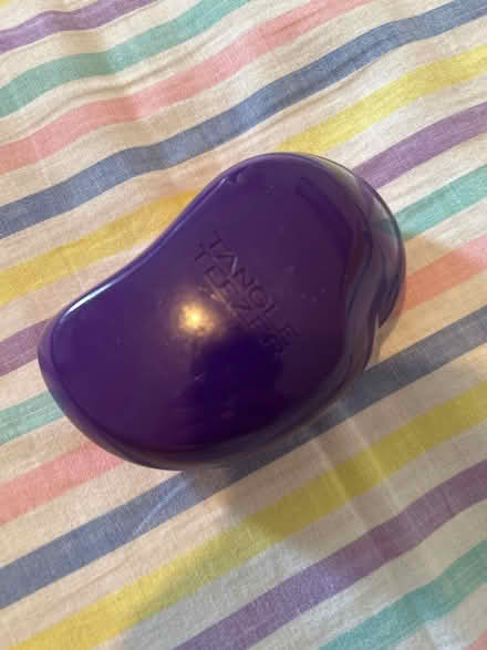 Photo of free Used tangle teezer (KT3 new malden) #2