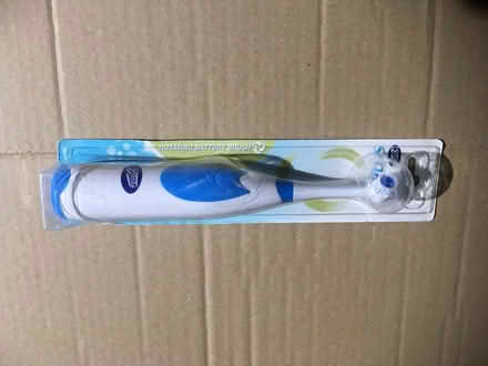 Photo of free Boots electric toothbrush (Exhall CV7) #1