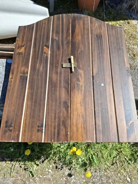 Photo of free Dartboard in wooden case (Weaverham) #3