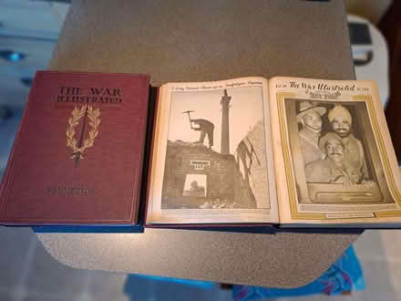 Photo of free War Illustrated books (Norton Lindsey CV35) #1
