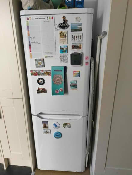 Photo of free Fridge Freezer (SK11) #1