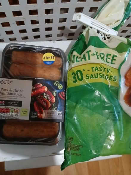 Photo of free Sausages- pork and chilli & meat (Woodside SE25) #1