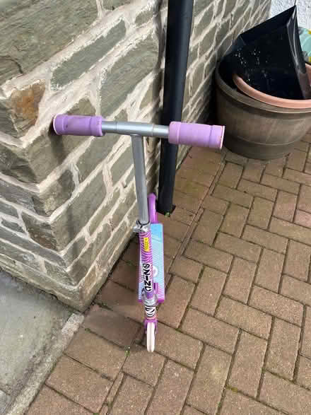 Photo of free Kids Scooter (Kingennie DD5) #2