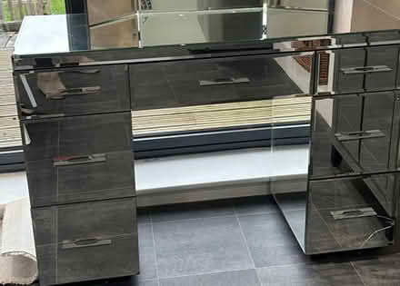 Photo of free Mirrored Dressing Table (Bexleyheath DA6) #1