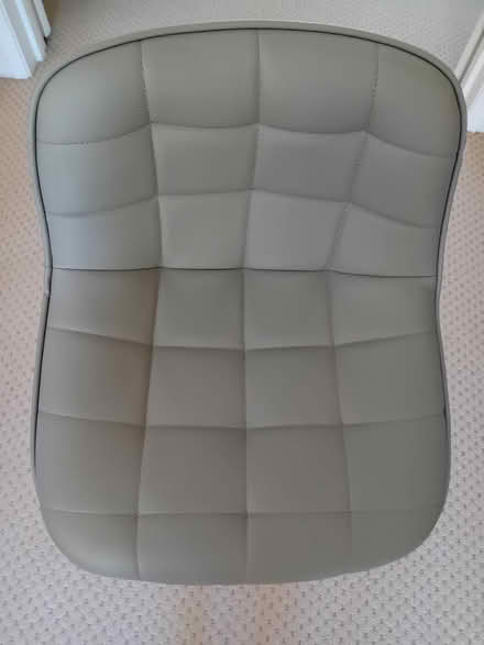 Photo of free 3 Breakfast bar stools (Wickford) #4