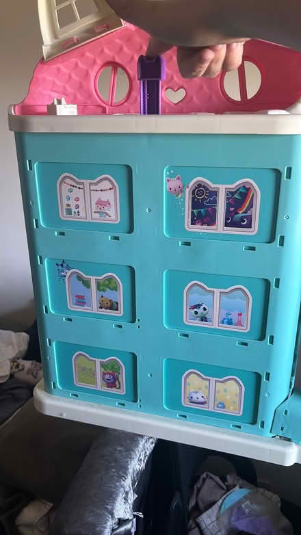 Photo of free Gabby’s dollhouse dollhouse (Penarth CF64) #4