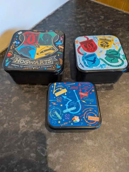 Photo of free 3 Harry Potter tubs (M33) #1