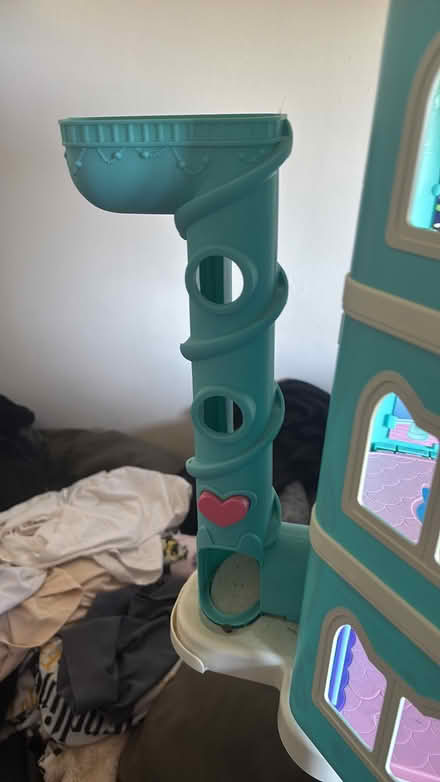 Photo of free Gabby’s dollhouse dollhouse (Penarth CF64) #1