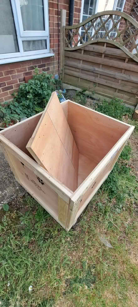 Photo of free Large wooden box (Church RG2) #1
