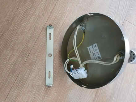 Photo of free Light fitting (Preston (ingol pr2).) #3