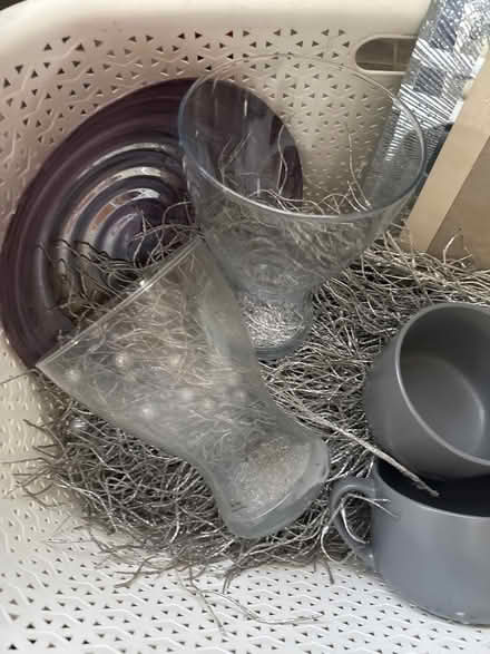 Photo of free White wash basket vases mugs (Seaforth) #2