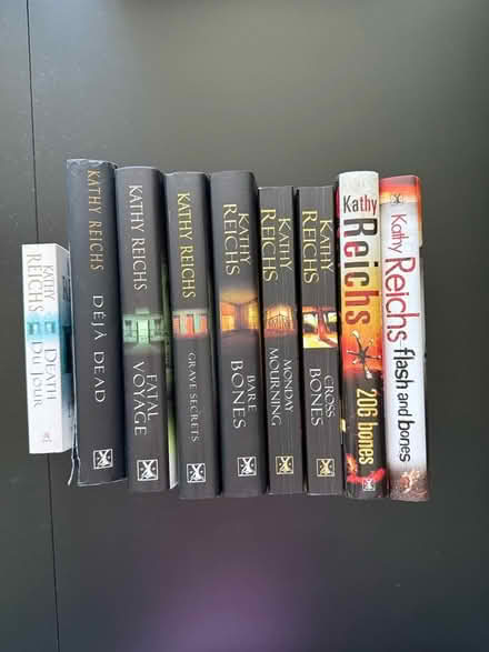 Photo of free Kathy Reichs books (New Brighton CH45) #1
