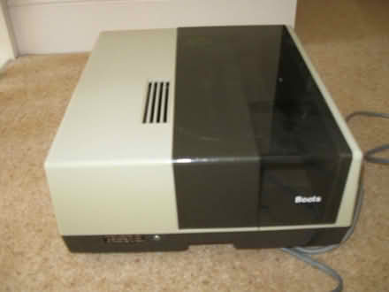 Photo of free Boots slide projector model 7201 (Colby CA16) #1