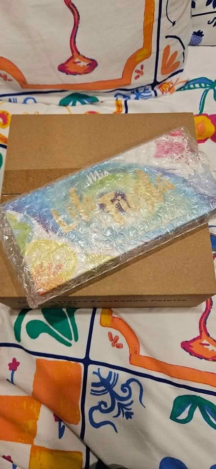 Photo of free New makeup palettes (Downtown DM) #2