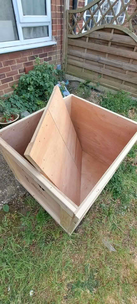 Photo of free Large wooden box (Church RG2) #3