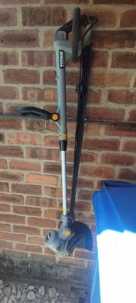 Photo of free Working Grass Strimmer (Reddish SK5) #1