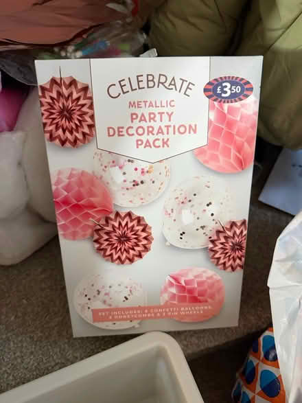 Photo of free Decorations (SG19) #1