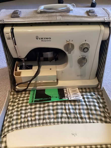 Photo of free sewing machine (Limpley Stoke BA2) #1