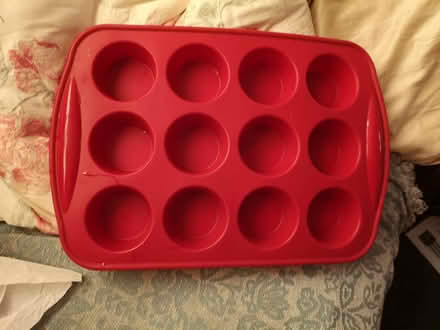 Photo of free Silicone muffin tray (Kidlington OX5) #1