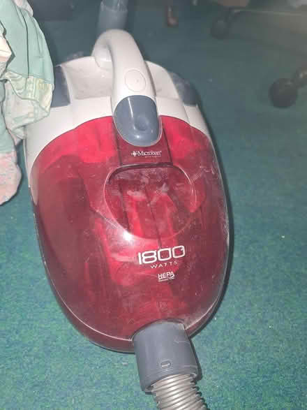 Photo of free Dirt Devil canister vacuum (Dalston E8) #2