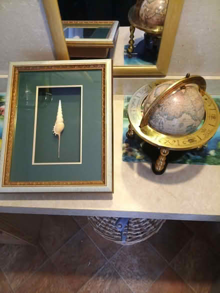 Photo of free vintage globe and sea shell plaque (Morecambe LA4) #1