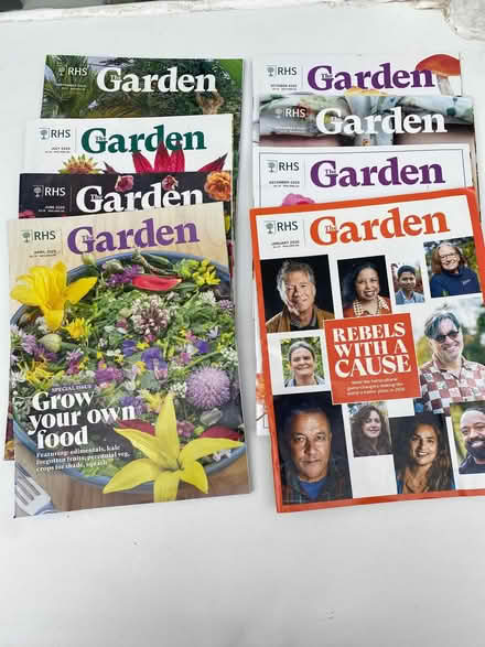 Photo of free RHS Garden magazines (Chalfont St Peter SL9) #1