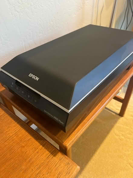 Photo of free Epson Scanner V600 (Laura Lane and Thompson) #1