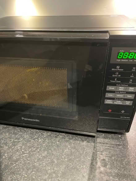 Photo of free Microwave (Northlands Wood) #2