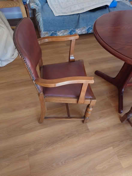 Photo of free Dining table and SIX chairs (Caterham CR3) #4
