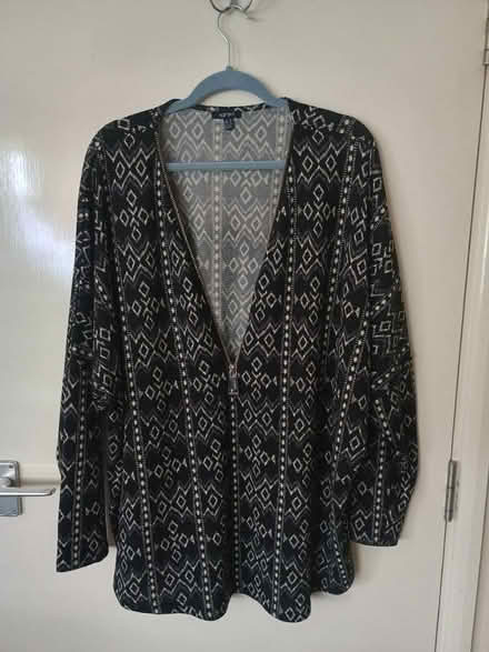 Photo of free Black Top size 22 (Camberwell SE5) #1
