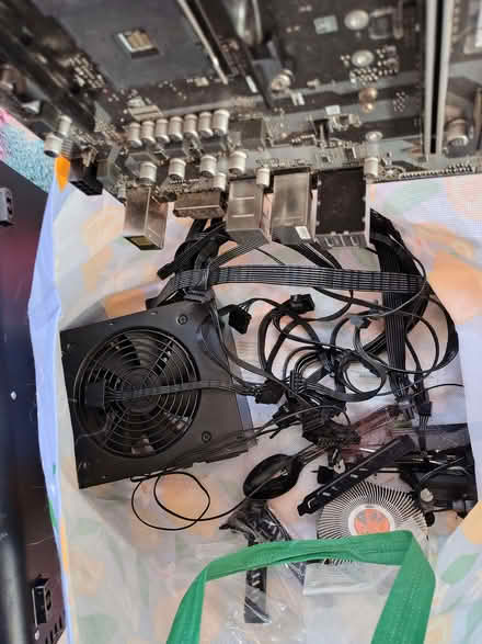 Photo of free Pc and extra parts (Blantyre G72) #2