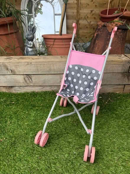 Photo of free Play pram - toy (High brooms) #1