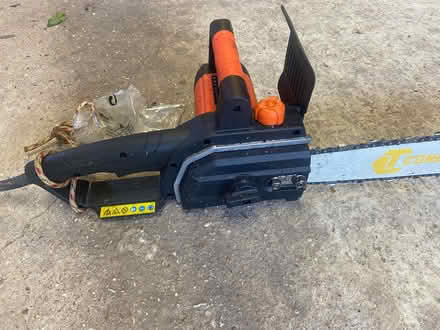 Photo of free Chain saw (Finchampstead RG40) #2
