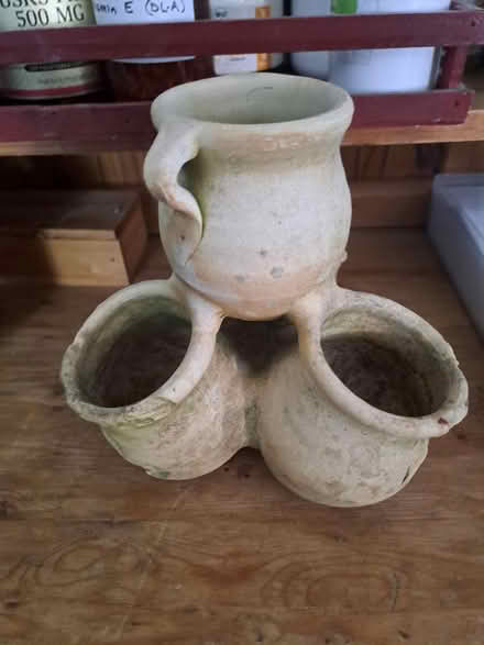 Photo of free 4 pot plant pottery (Cambridge CB4) #1