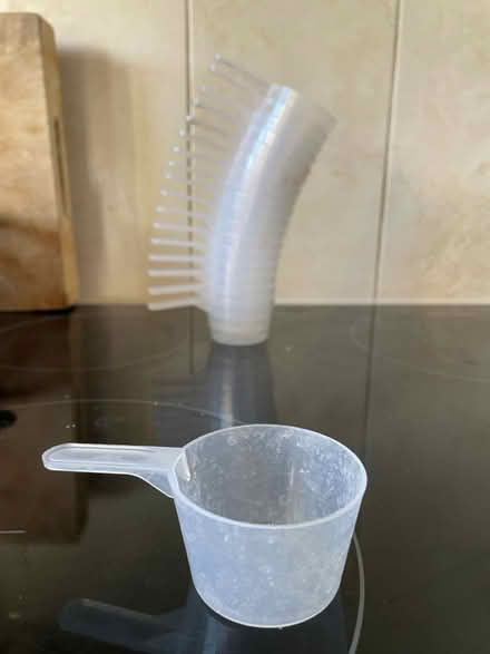 Photo of free Measuring cups - quarter cup (NW7 2DN) #2