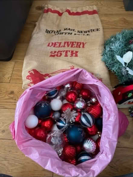 Photo of free Large Christmas Decorations Bundle (Cheshunt En8) #1