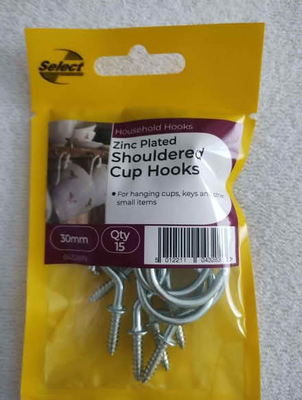 Photo of free pack of 15 cuphooks (Baldock SG7) #1