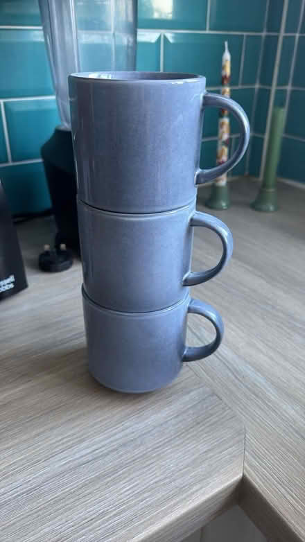 Photo of free New Mugs (North Road, Islington (N7 9)) #2