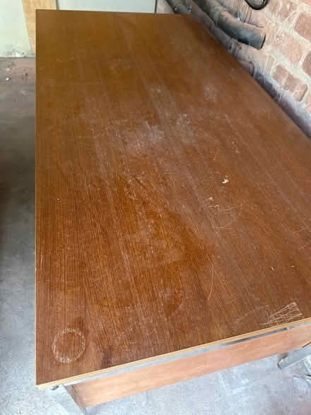 Photo of free Wooden Desk with lockable drawers (Halton LA2) #4