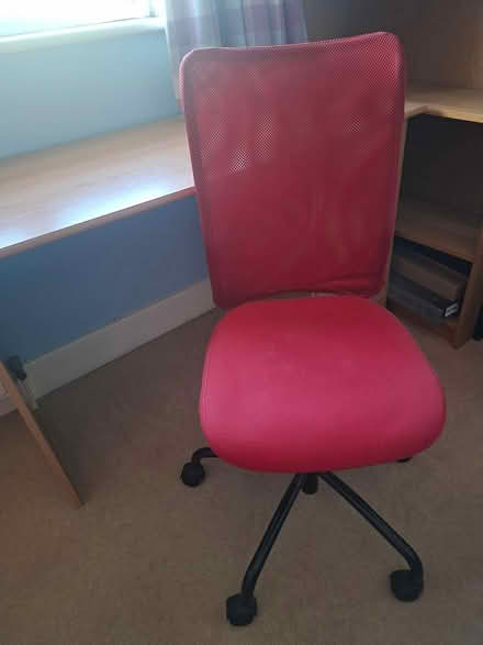 Photo of free Desk & Chair (Dun Laoghaire/glenageary) #4