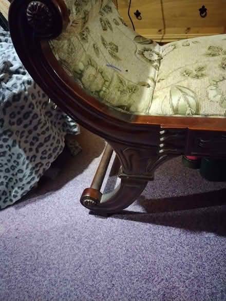 Photo of free Bedroom chair/bench (Oxhey Hall WD19) #1