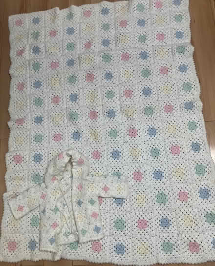 Photo of free baby afghan with matching sweater (Hunt Club) #1