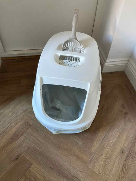 Photo of free Cat litter tray with hood (Noctorum CH43) #1