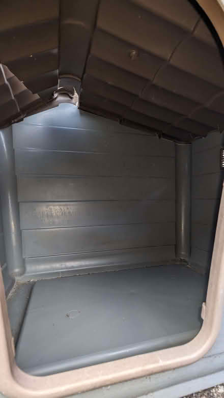 Photo of free Small Plastic Pet House, Cracked Roof (Lipson PL4) #2