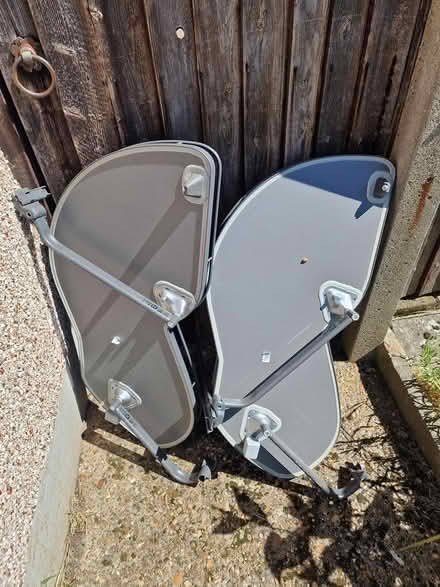 Photo of free Pull out kitchen shelvs (Tw14) #4