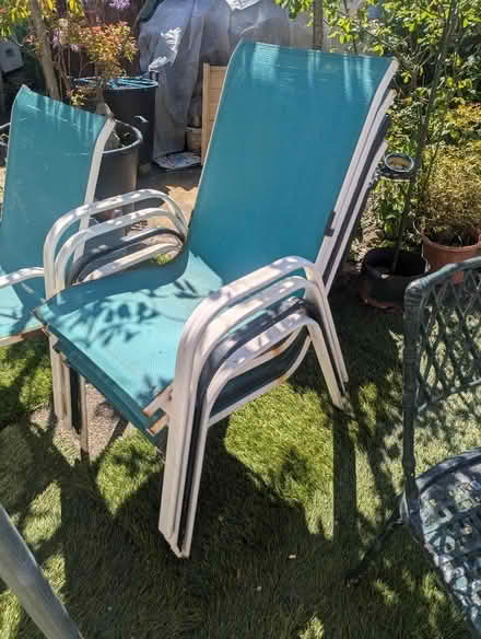 Photo of free Outdoor chairs (Reddish SK5) #2