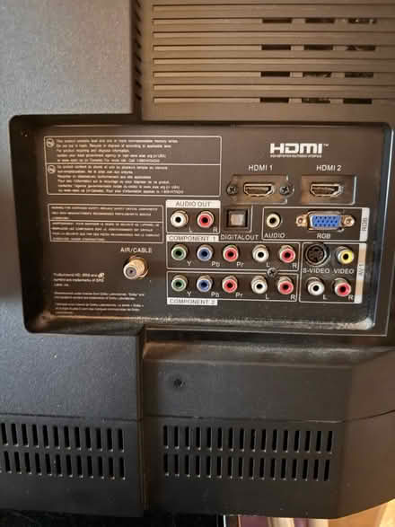 Photo of free 32 inch TV (Clason Point Bronx NY) #4